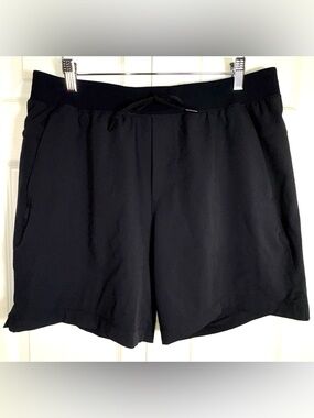 Lululemon T.H.E. Short 7” Linerless Black Men’s Training Gym Shorts Large EUC